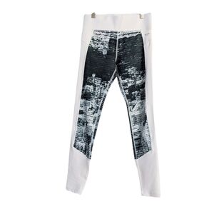 Industry urban abstract print sport gym yoga pants grey white small T4